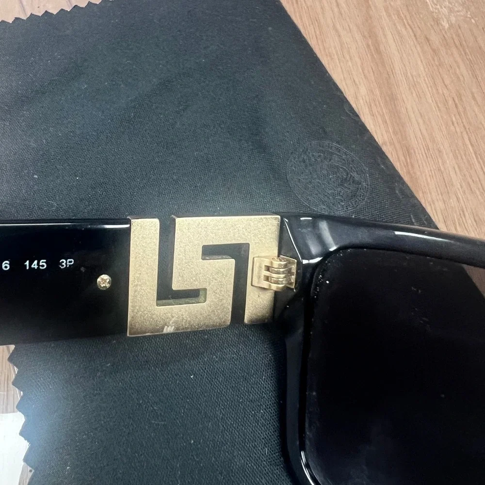 Versace Sunglasses Men 59mm Black Fair Polarized Greca Key Mod 4296 GB1/81